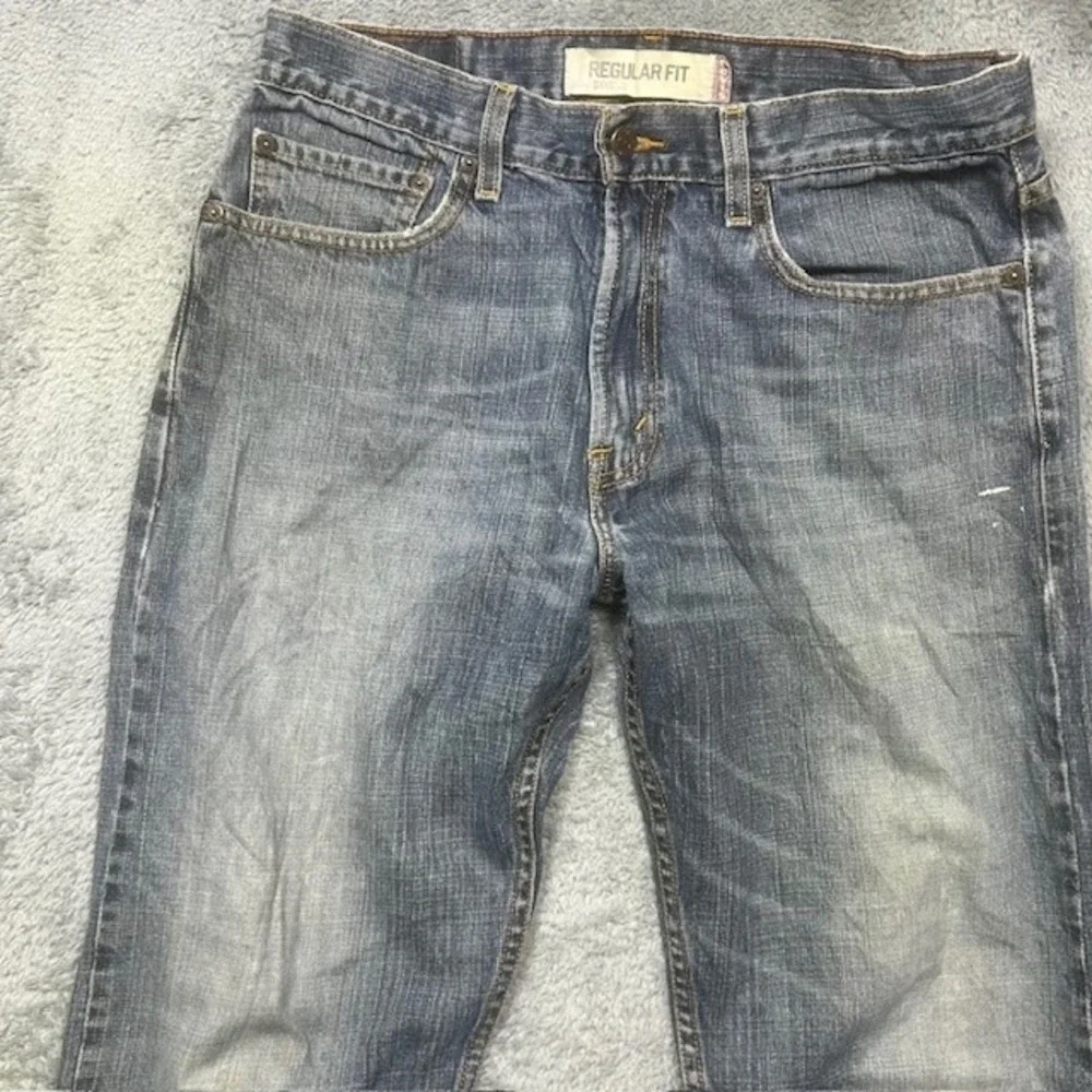 Levis 505 Jeans Mens 33x32 Blue Regular Fit Denim Distressed Paint‎ Stains